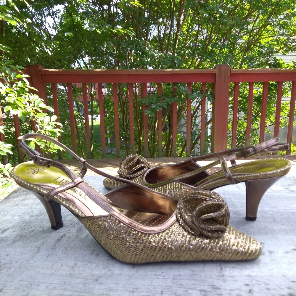 Gold Sequin Mid Heel Slingback Pump